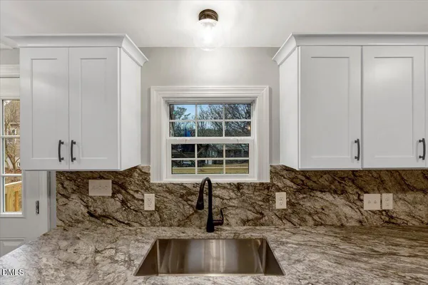 $659,000 | 950 Cedar Cove Road, Henderson, NC 27537