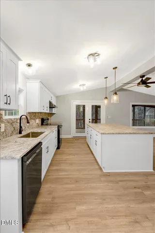 $659,000 | 950 Cedar Cove Road, Henderson, NC 27537