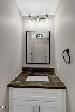 $659,000 | 950 Cedar Cove Road, Henderson, NC 27537