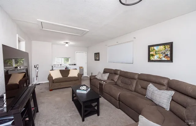 $680,000 | 1596 Verna Drive, Napa, CA 94558