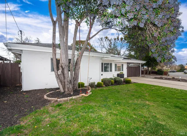 $680,000 | 1596 Verna Drive, Napa, CA 94558