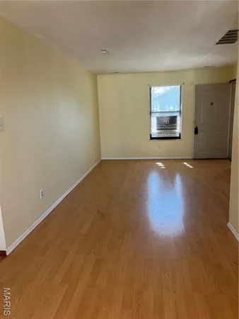 $55,400 | 1863 High Sun Drive, Florissant, MO 63031