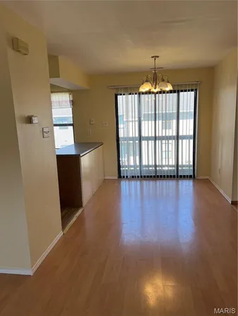 $55,400 | 1863 High Sun Drive, Florissant, MO 63031