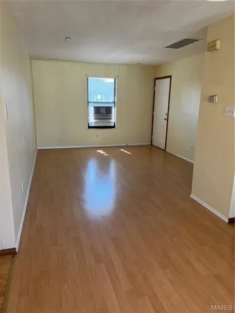 $55,400 | 1863 High Sun Drive, Florissant, MO 63031