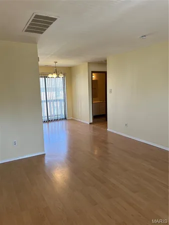 $55,400 | 1863 High Sun Drive, Florissant, MO 63031