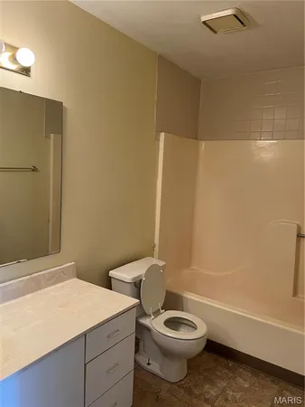 $55,400 | 1863 High Sun Drive, Florissant, MO 63031