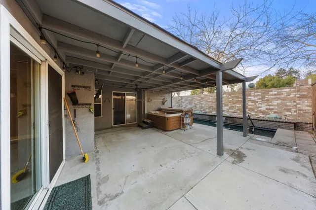 $479,000 | 2209 Lantern Drive, Modesto, CA 95355