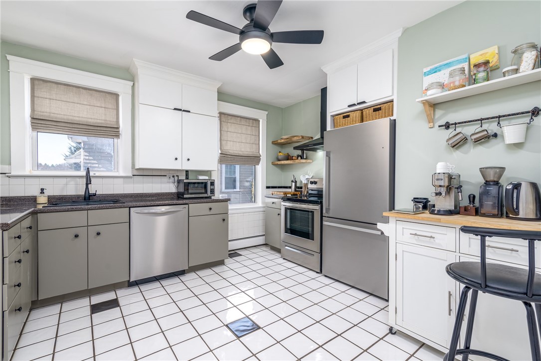 34 Rialto Street Providence, RI 02908 - Photo 17 of 49 Gallery Image 17