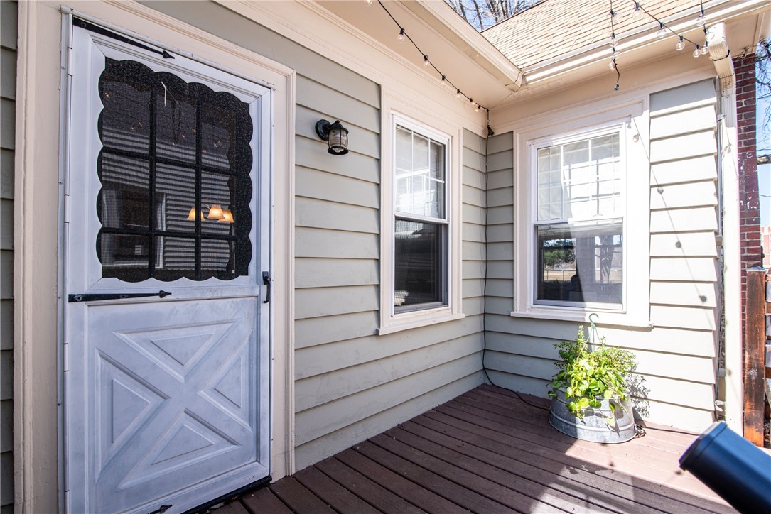 34 Rialto Street Providence, RI 02908 - Photo 5 of 49 Gallery Image 5