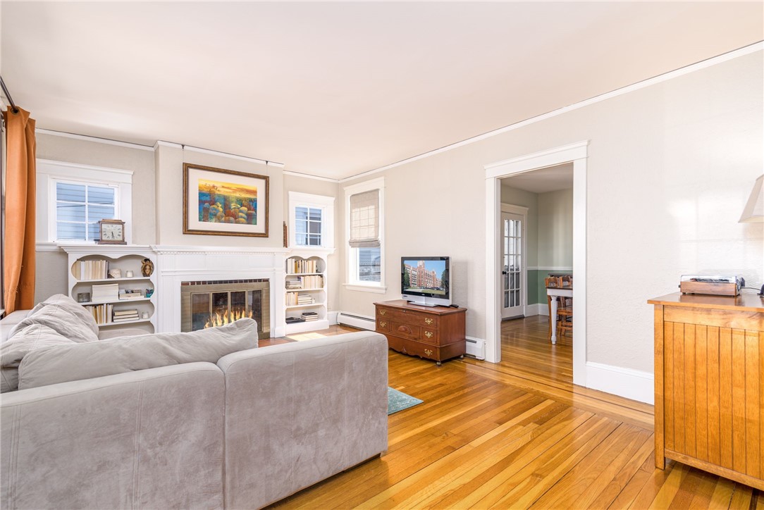 34 Rialto Street Providence, RI 02908 - Photo 8 of 49 Gallery Image 8