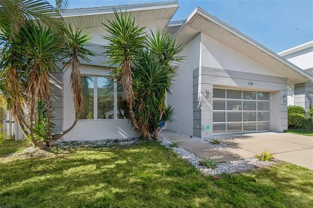 $4,500 | 6719 South Dauphin Avenue, Tampa, FL 33611