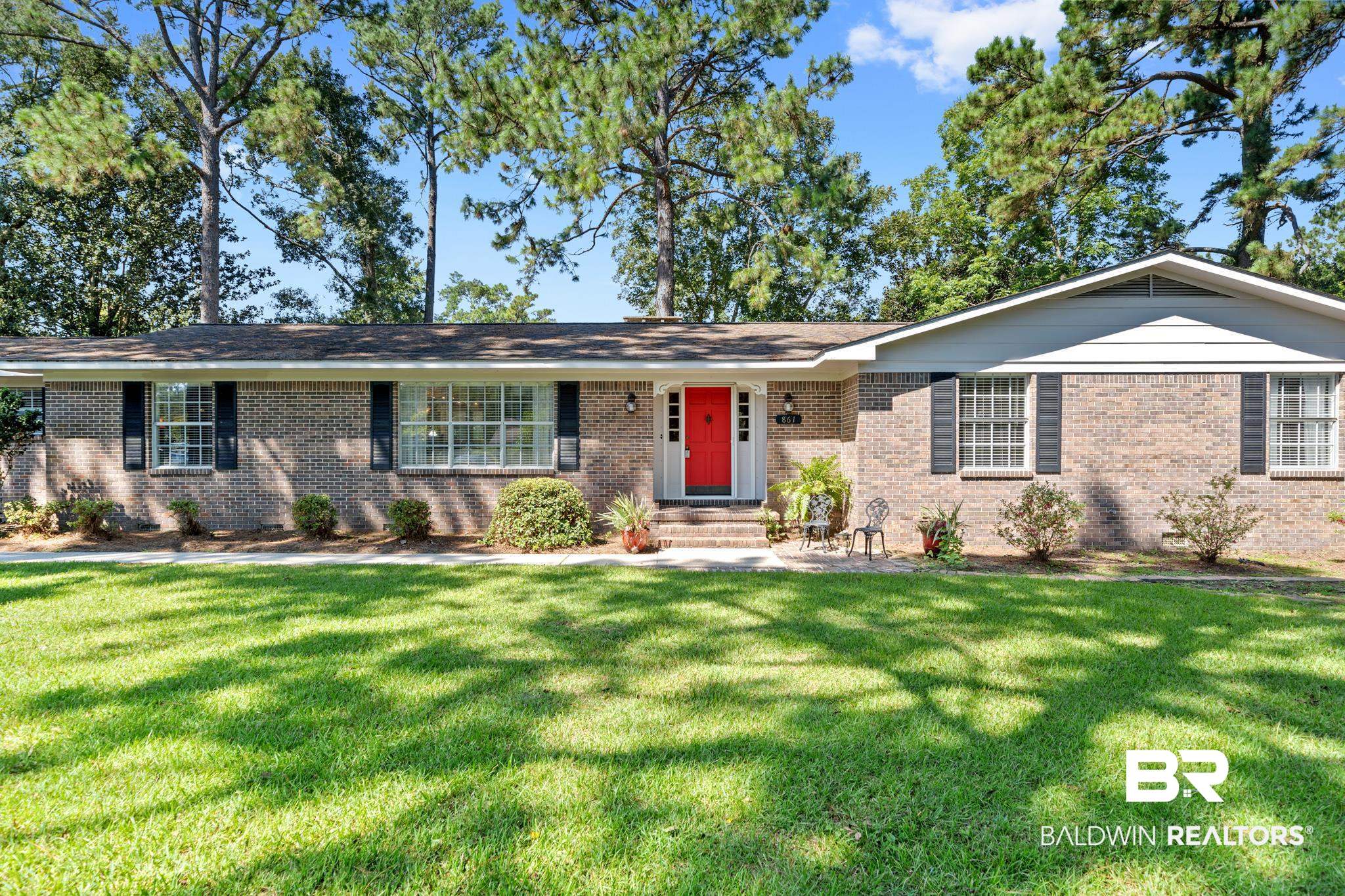 861 Colonial Drive Fairhope, AL 36532 - Photo 1 of 25