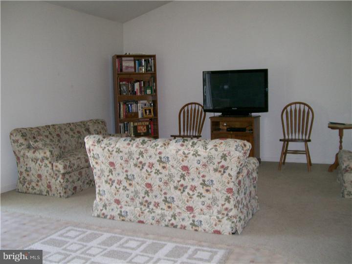 3505 Regency Drive Sinking Spring, PA 19608 - Photo 5 of 13 Family Room