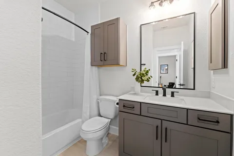 $918,500 | 3915 Tilley Street, Austin, TX 78723