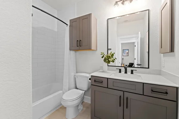 $918,500 | 3915 Tilley Street, Austin, TX 78723