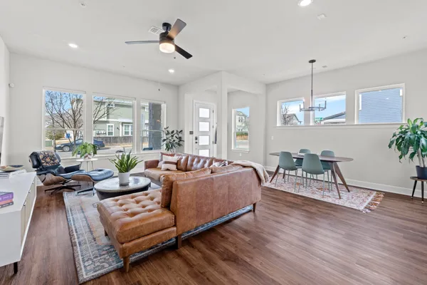 $918,500 | 3915 Tilley Street, Austin, TX 78723
