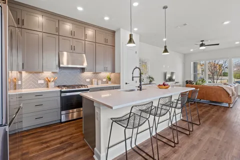 $918,500 | 3915 Tilley Street, Austin, TX 78723