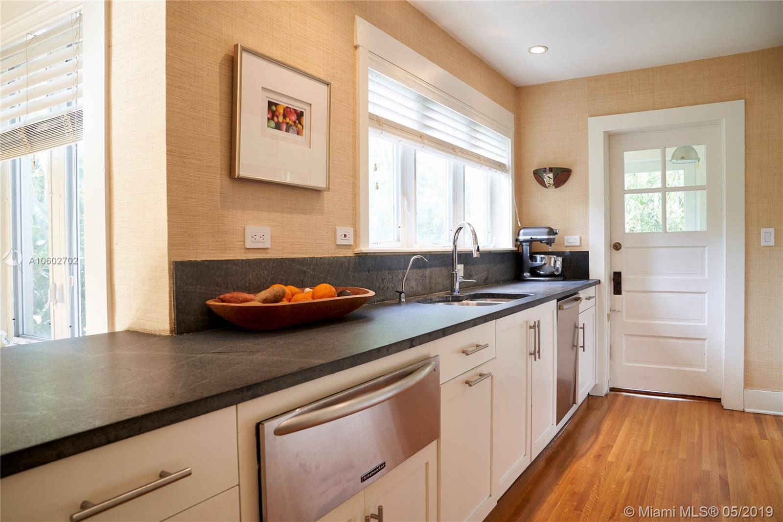 4095 Park Avenue Miami, FL 33133 - Photo 48 of 60