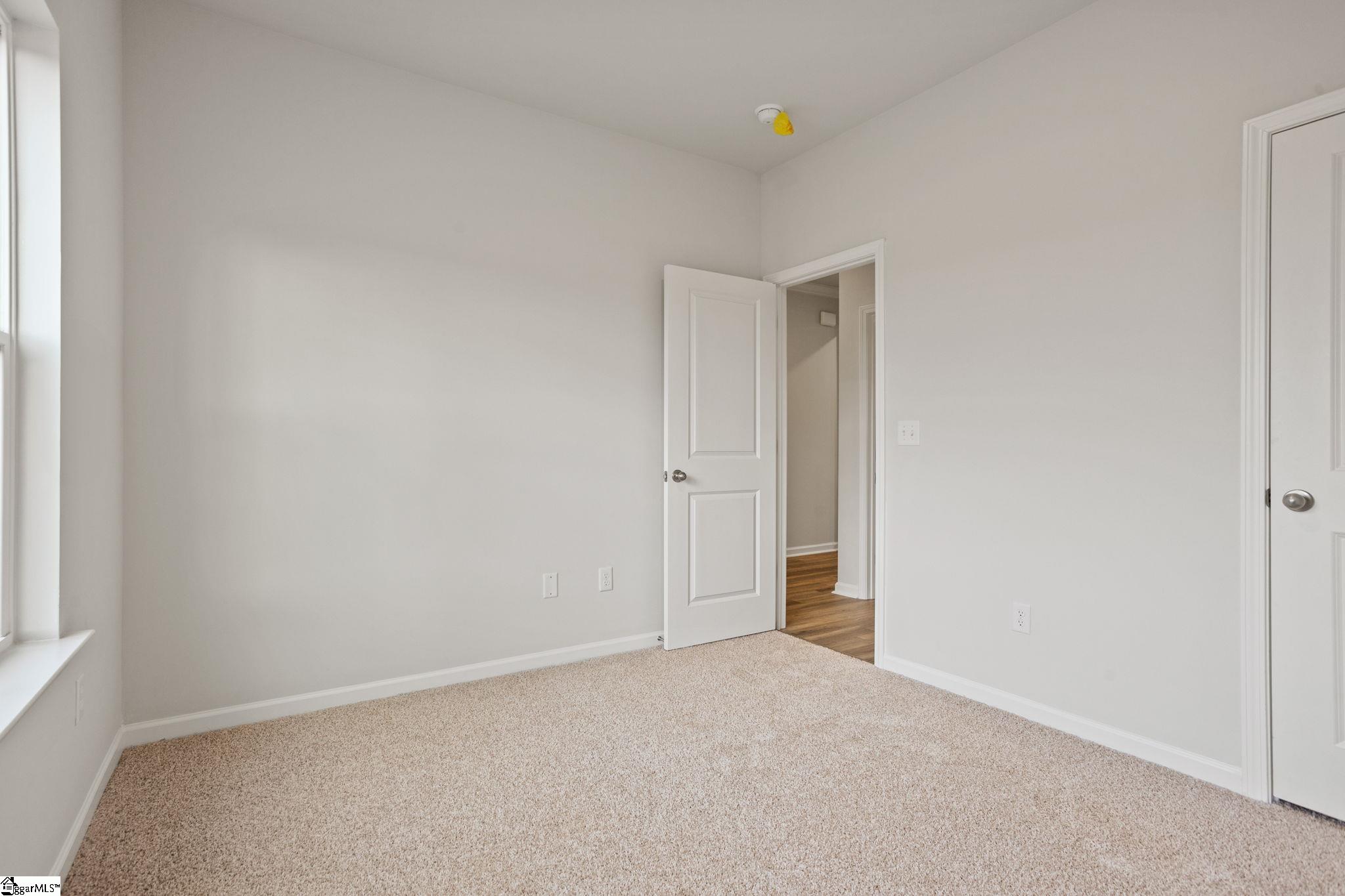 9 Torwood Street Fountain Inn, SC 29644 - Photo 5 of 24