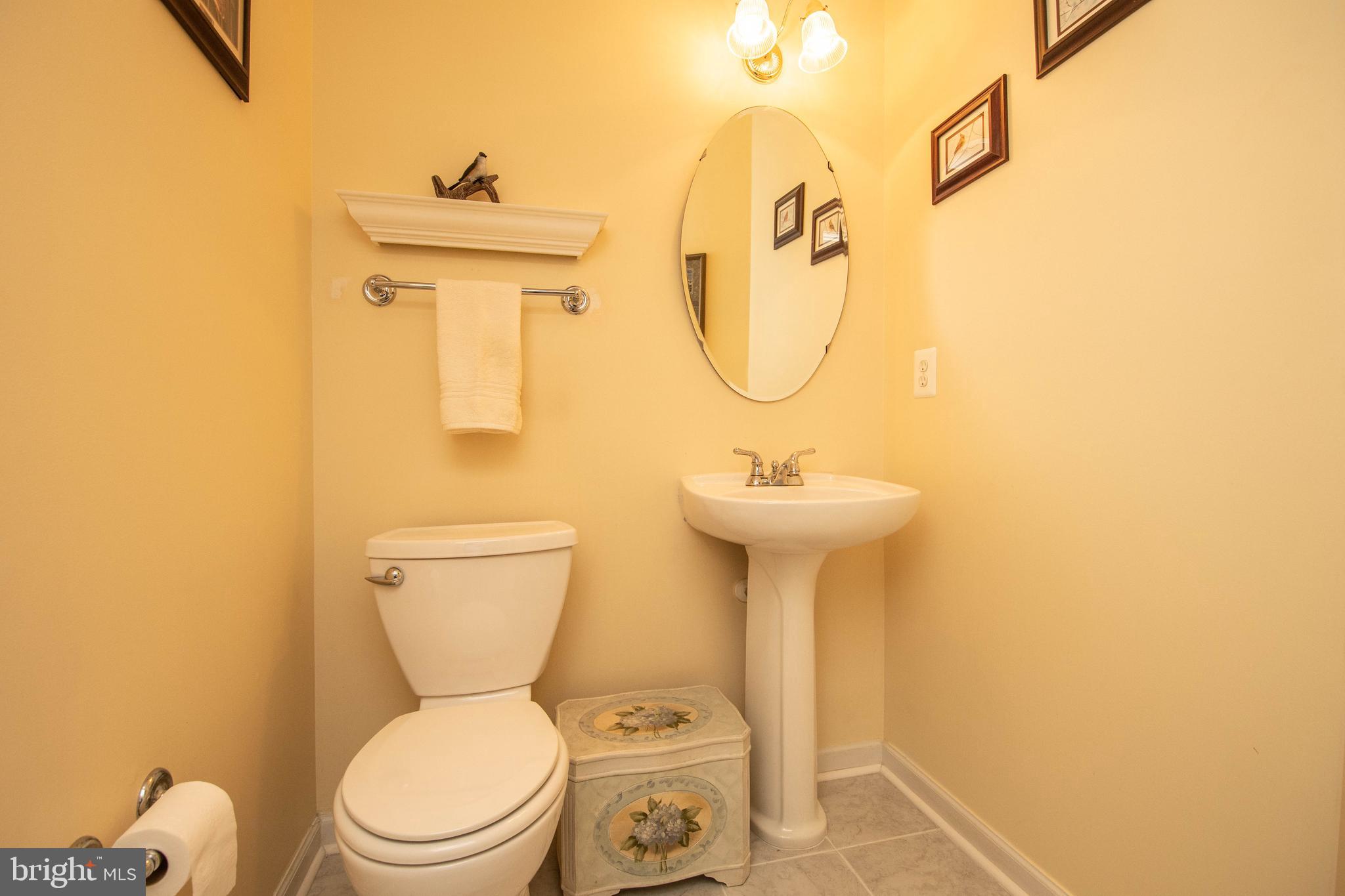106 Shirley Square Southeast Leesburg, VA 20175 - Photo 12 of 24