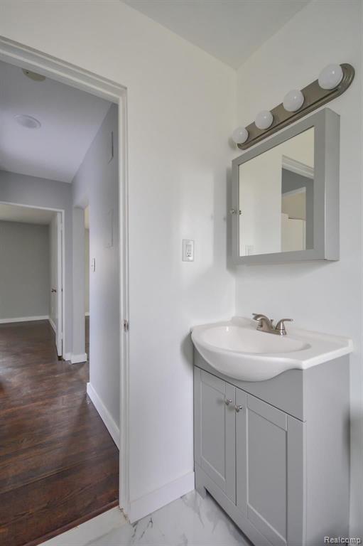 4030 West 13 Mile Road, Unit D3 Royal Oak, MI 48073 - Photo 8 of 13