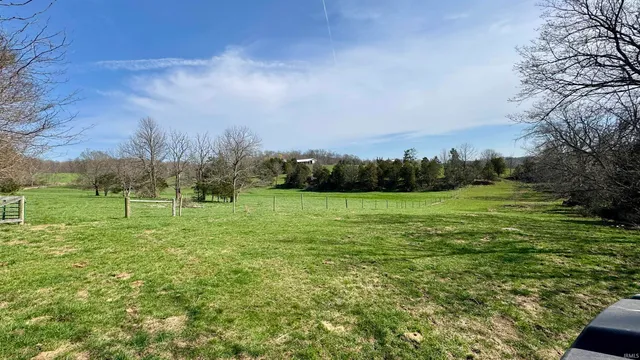 $895,000 | Off W Side South Off Street, Pekin, IN 47165