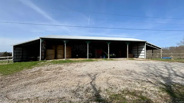 $895,000 | Off W Side South Off Street, Pekin, IN 47165