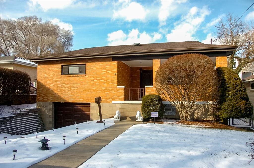 24 Brisk Avenue McKees Rocks, PA 15136 - Photo 2 of 21