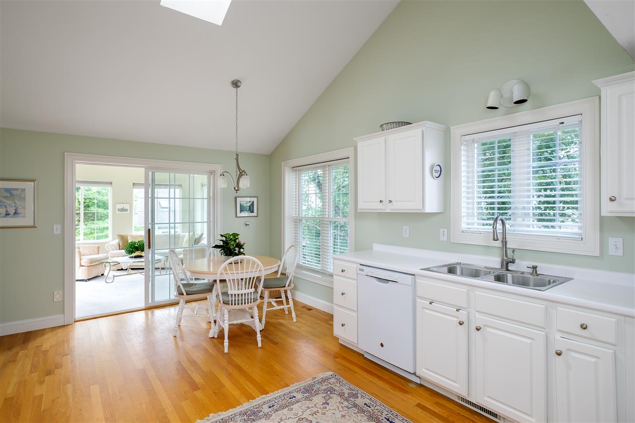 32 Hampton Meadows Hampton, NH 03842 - Photo 11 of 38 Gallery Image 11
