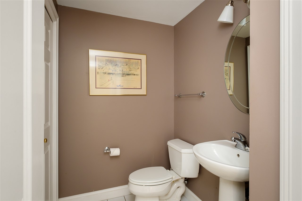 32 Hampton Meadows Hampton, NH 03842 - Photo 18 of 38 Gallery Image 18
