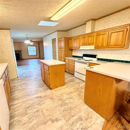 $145,000 | 27110 Stoddard Drive, Laquey, MO 65534