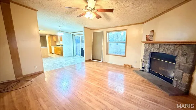 $145,000 | 27110 Stoddard Drive, Laquey, MO 65534