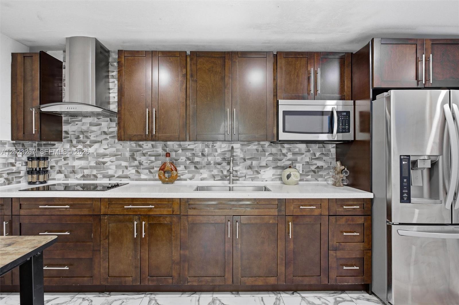 301 Southwest 36th Avenue Miami, FL 33135 - Photo 19 of 54