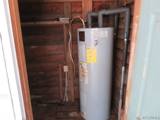 12608 Beach Road Chesterfield, VA 23832 - Photo 18 of 37 a close view of a bathroom