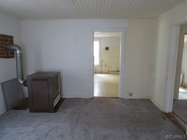 12608 Beach Road Chesterfield, VA 23832 - Photo 20 of 37 a view of an empty room and a window
