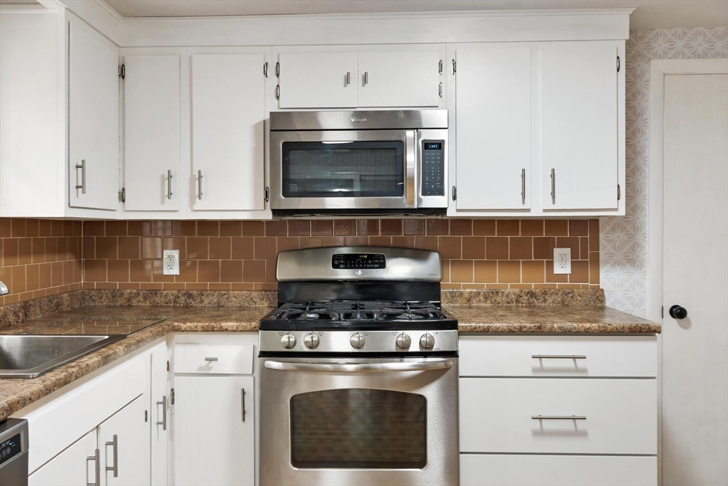 44 Patten Road Westford, MA 01886 - Photo 16 of 41