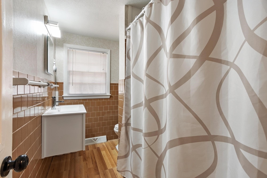 44 Patten Road Westford, MA 01886 - Photo 20 of 41