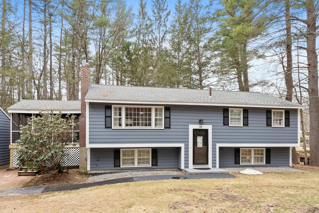 44 Patten Road Westford, MA 01886 - Photo 5 of 41