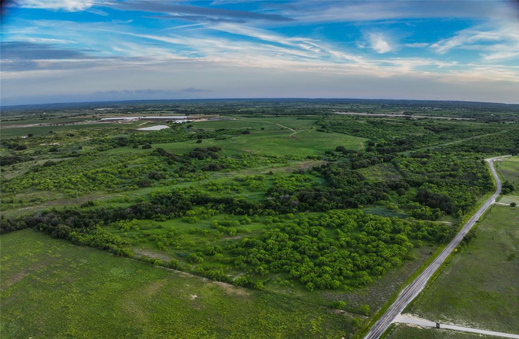 590 Comanche Tx 76442 Comanche, TX 76442 - Photo 17 of 36