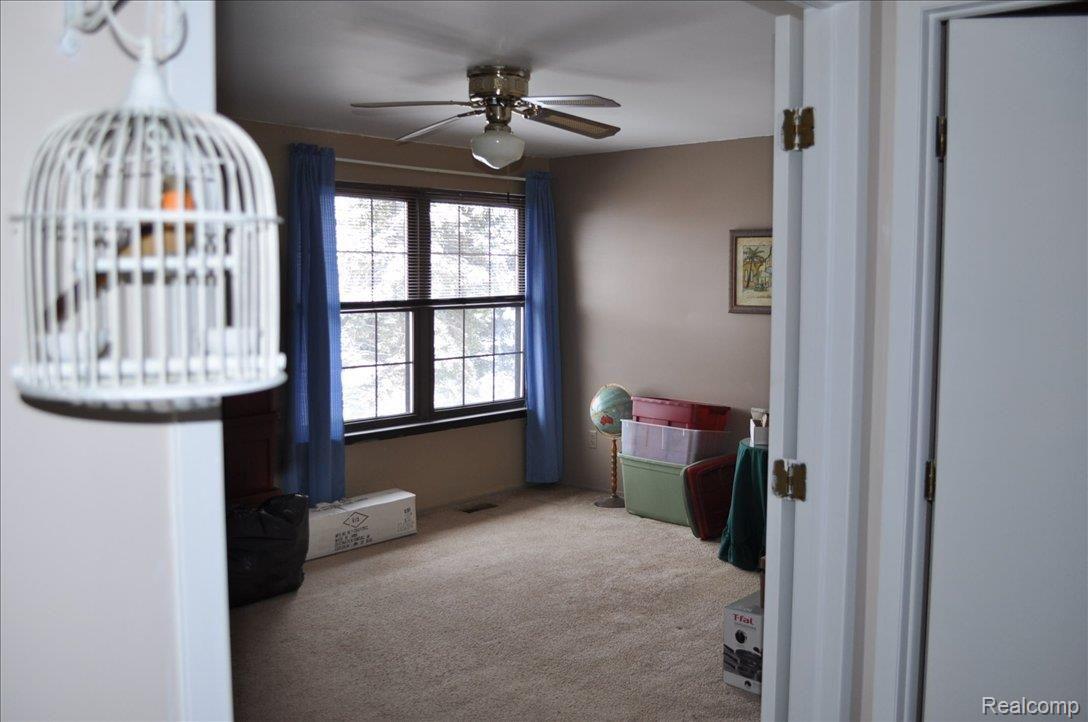 24739 Greenhill Road Warren, MI 48091 - Photo 10 of 13 DSC_0098