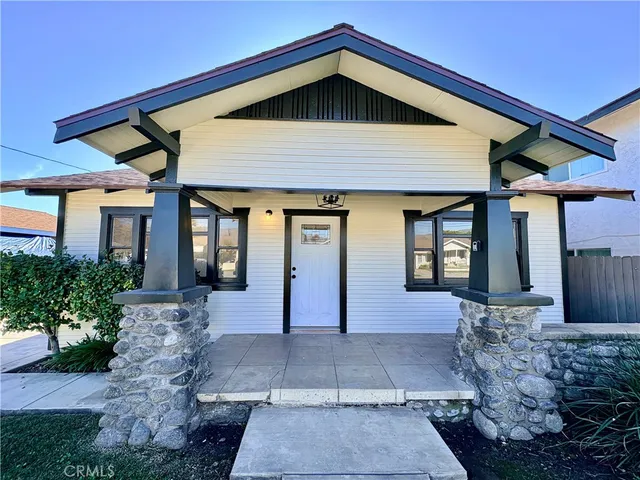 $2,900 | 1464 3rd Street, La Verne, CA 91750