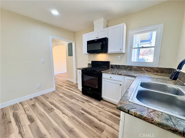 $2,900 | 1464 3rd Street, La Verne, CA 91750