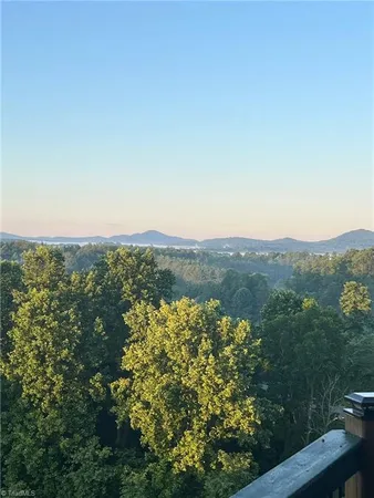 $525,000 | 139 Thunder Road, Piney Creek, NC 28663