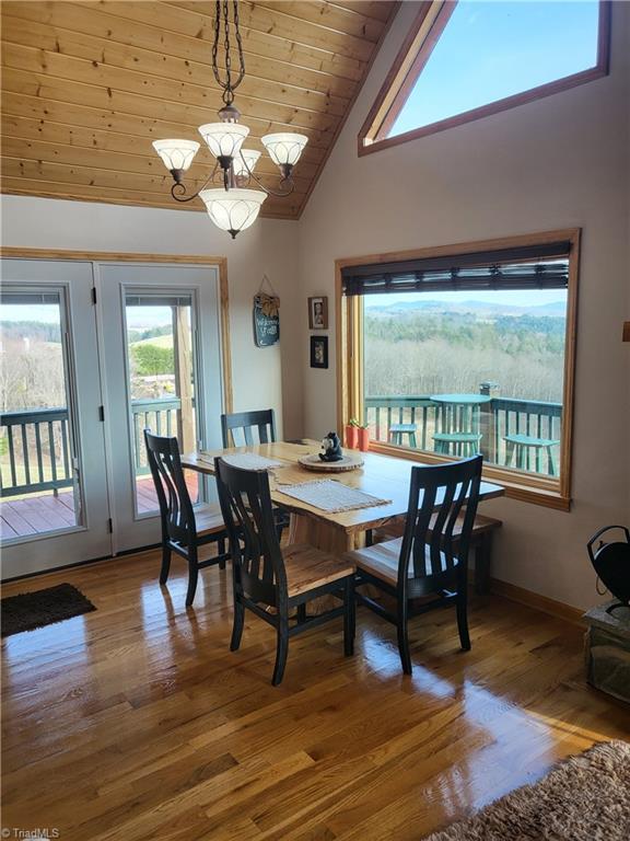 139 Thunder Road Piney Creek, NC 28663 - Photo 9 of 43