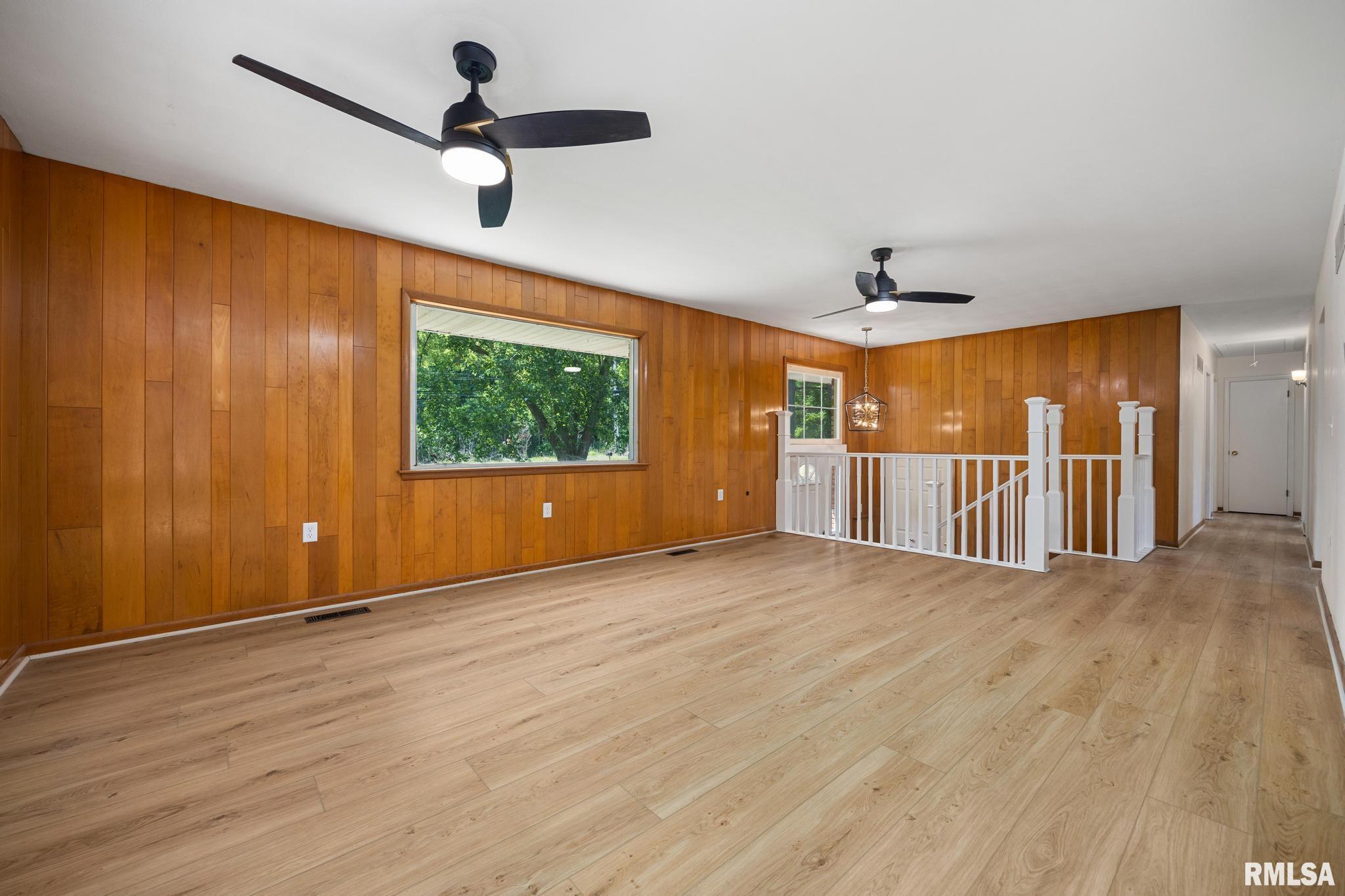 2507 East Truitt Road Chillicothe, IL 61523 - Photo 6 of 49 Gallery Image 6