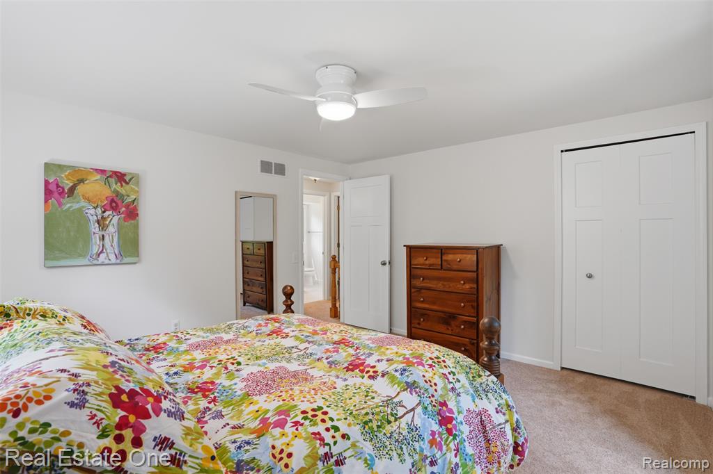 1765 Rowe Road Milford, MI 48380 - Photo 35 of 61