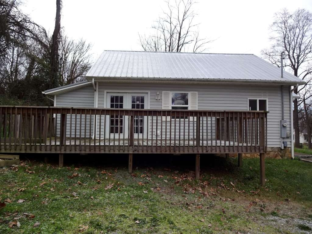 129 Baileyton Road Greeneville, TN 37745 - Photo 4 of 16 Photo 4