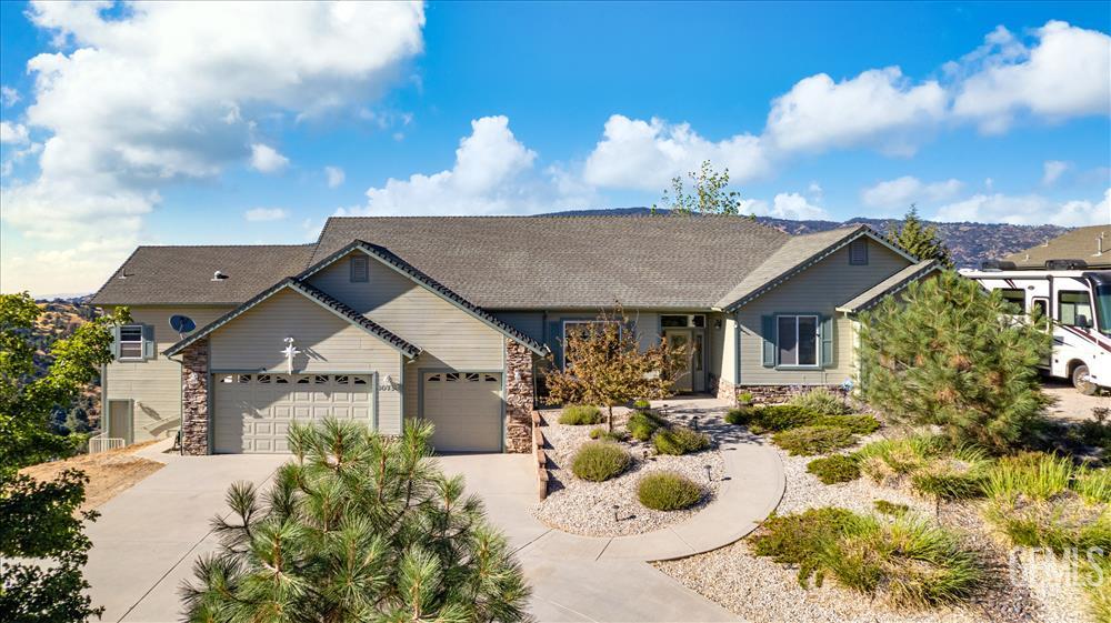 Undisclosed Address Tehachapi, CA 93561 - Photo 1 of 62