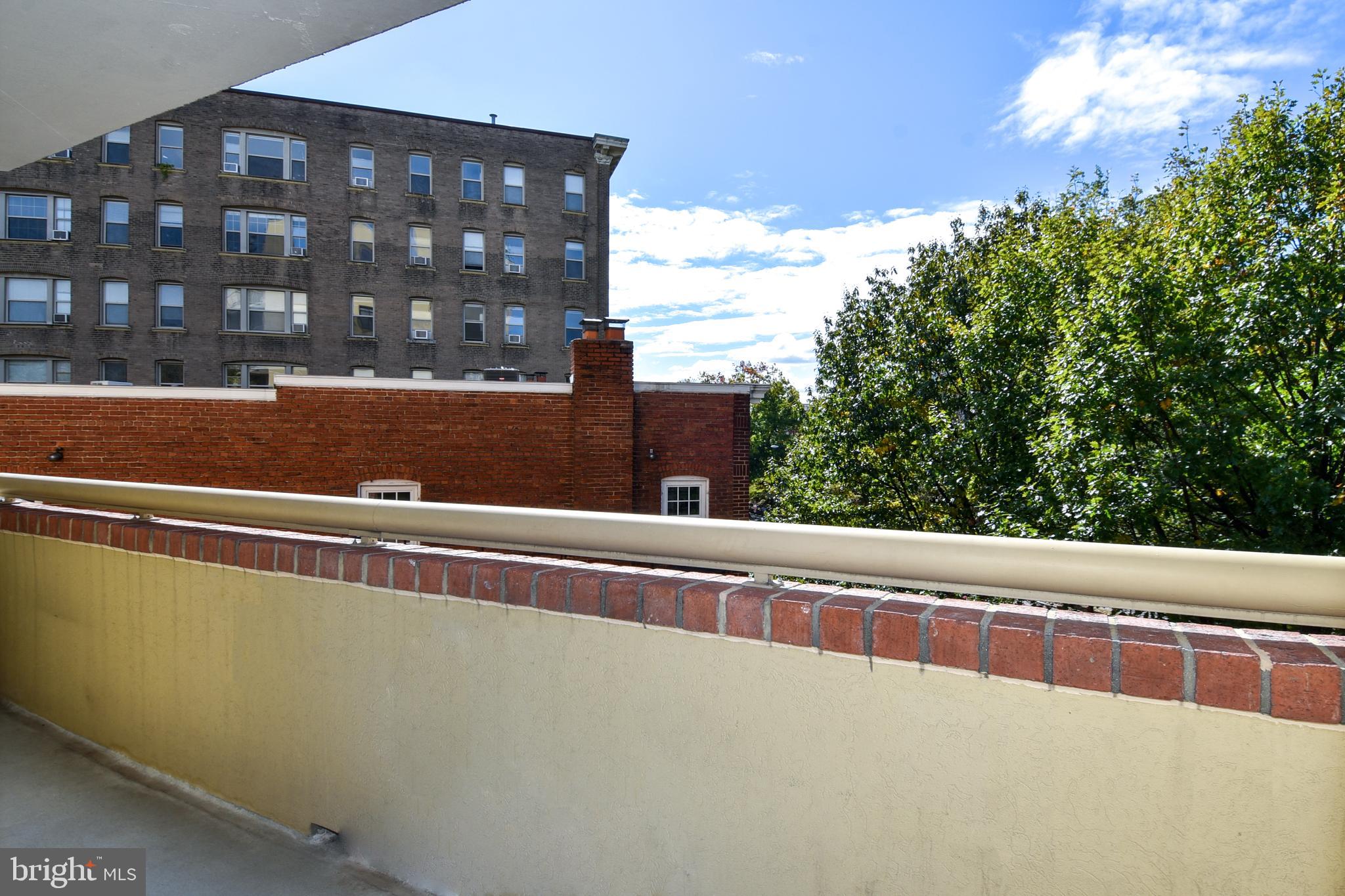 2725 Connecticut Avenue Northwest, Unit 403 Washington, DC 20008 - Photo 13 of 25 a view of balcony with city view