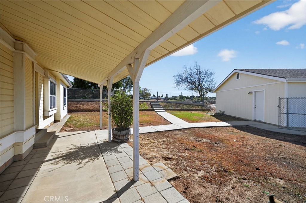 39210 Grassy Road Temecula, CA 92592 - Photo 9 of 76